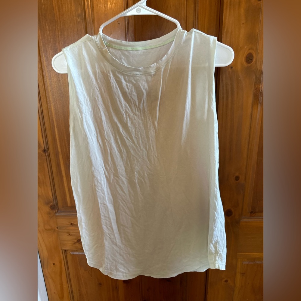 Lululemon tank top